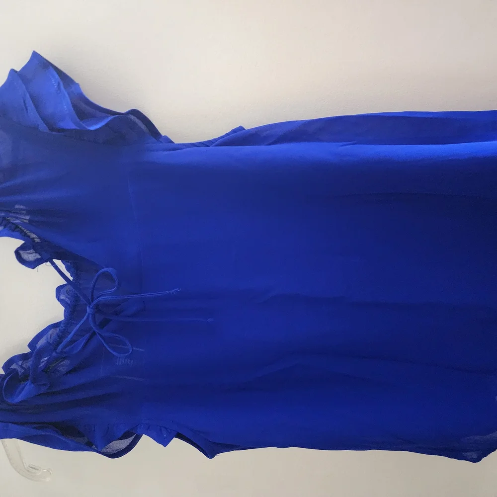Vibrant Blue Ruffled Dress - Picture 2 of 4